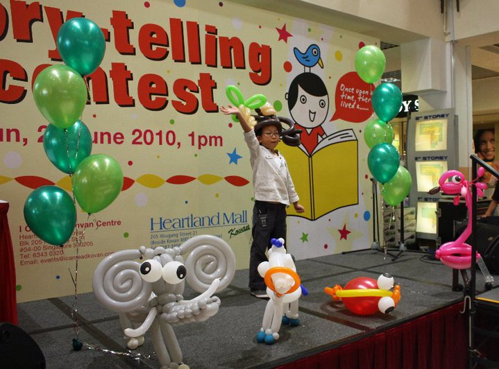 Balloon Sculpturing Singapore